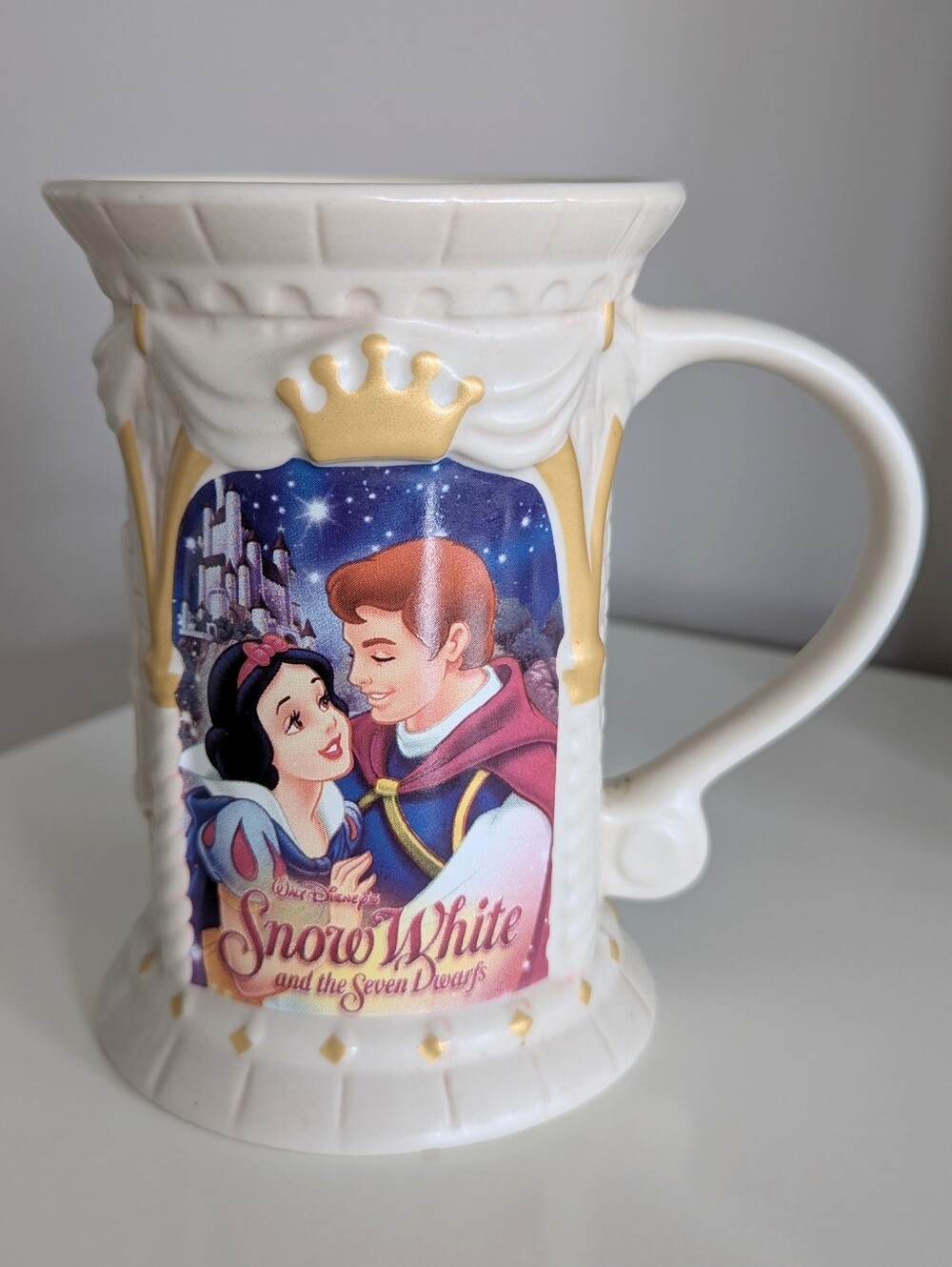 Snow White And The Seven Dwarfs 3D Figural Castle Mug Disney Store Exclusive